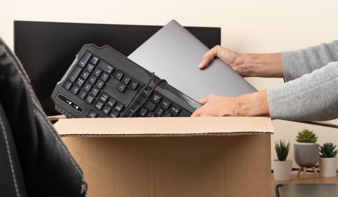 7 Signs Your Legacy Tech Is a Serious IT Risk and Compliance Threat